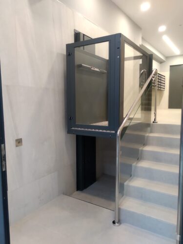 salvaescaleras verticales proveedor